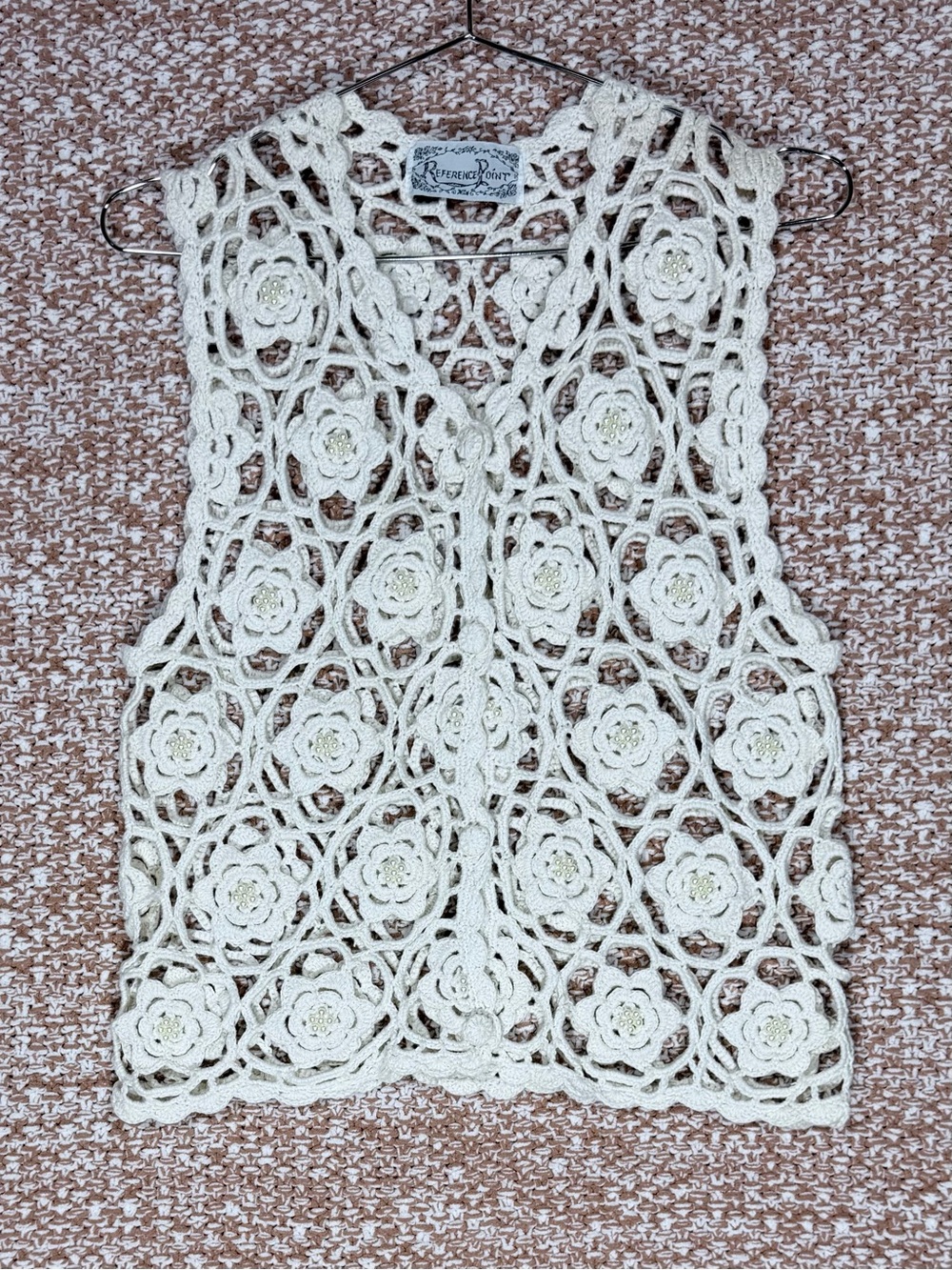 🤍 Reference Point | Vintage | Crochet Floral Vest in Cream w/ Beading | XS